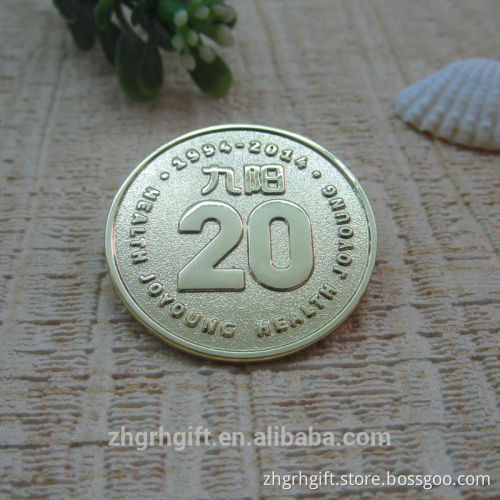 Souvenir Gift Gold Plated Lapel Pin Custom Made Metal Badge